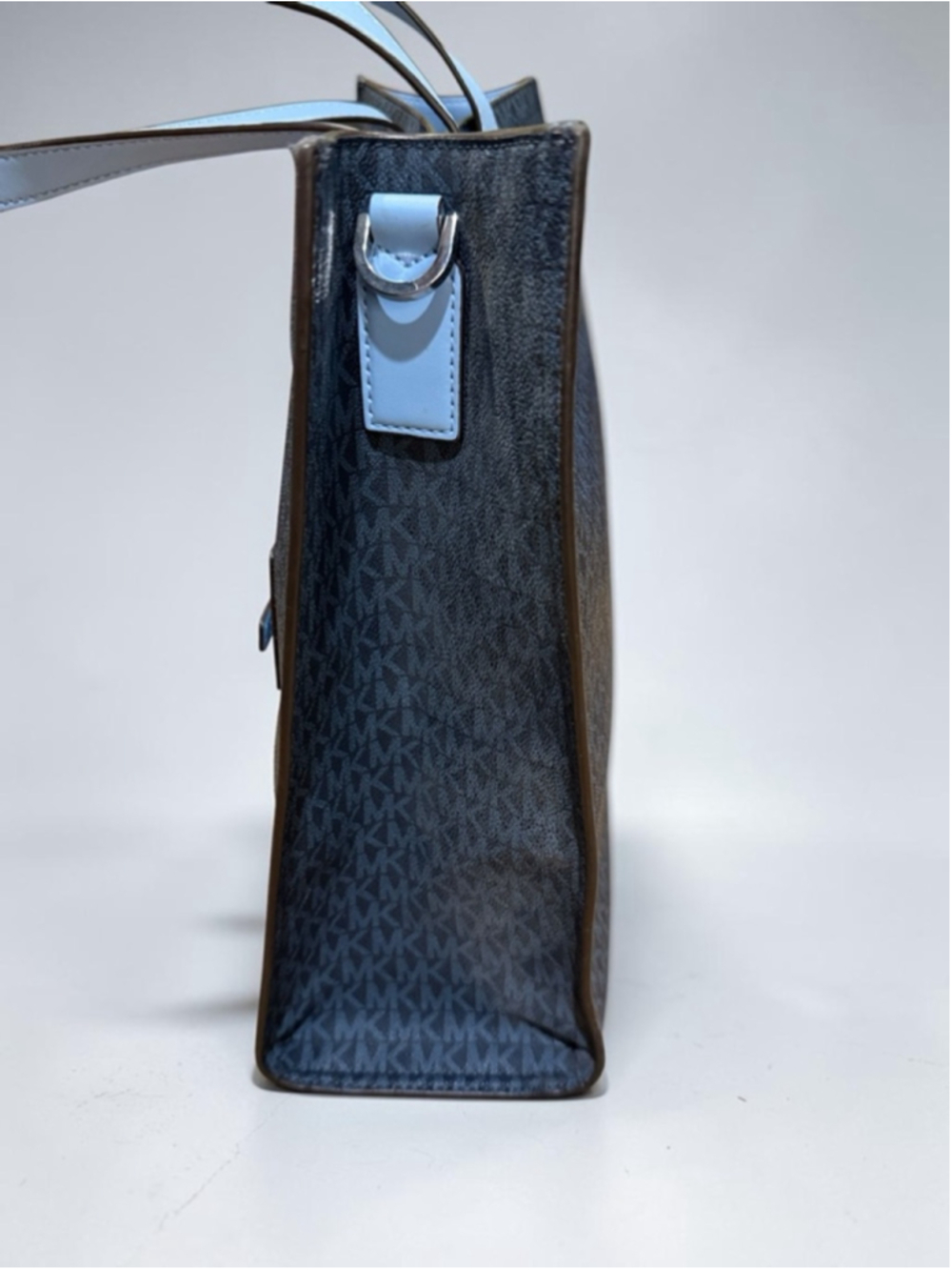 Michael Kors Large North South Tote - Picture 4 of 9